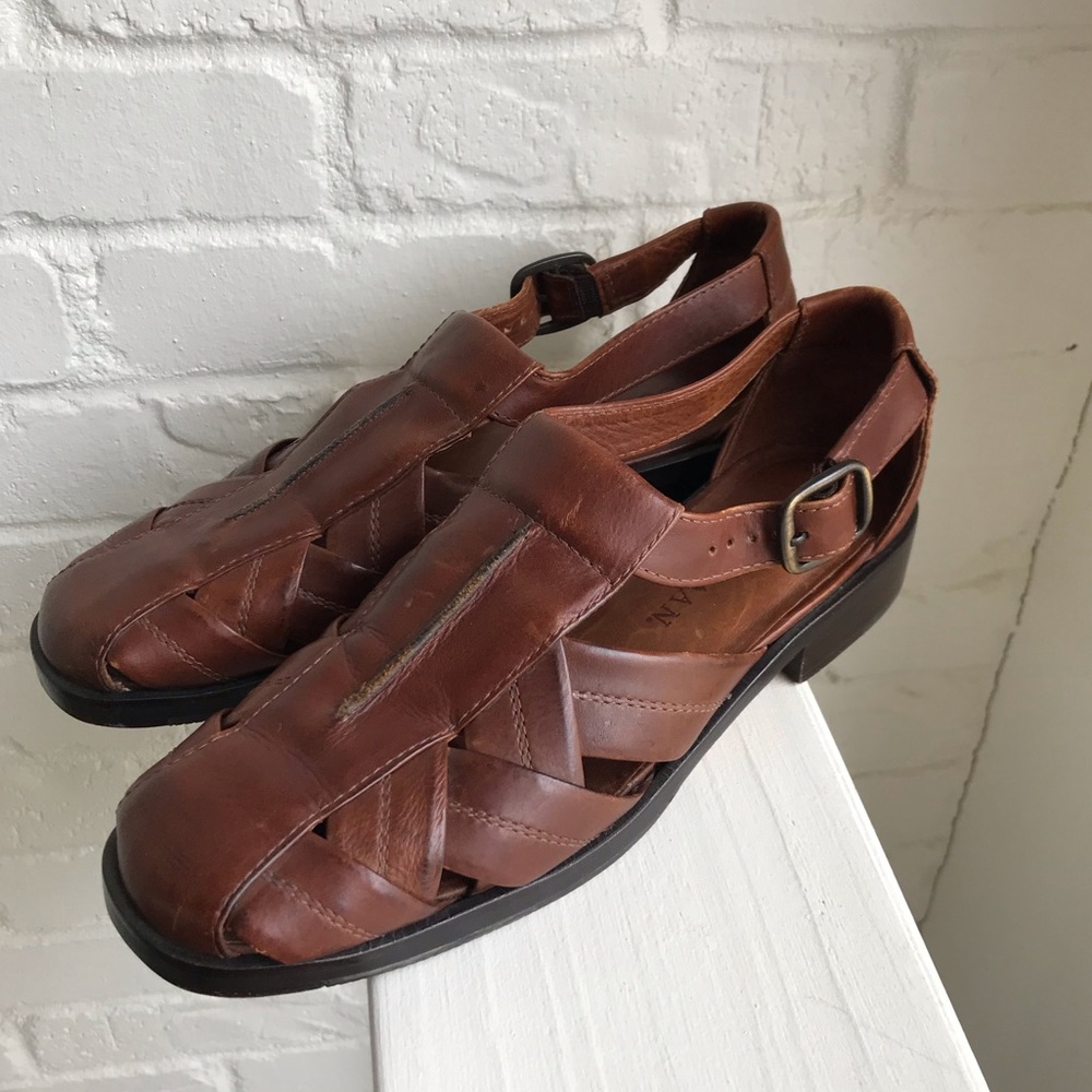 Cole Haan Brown Leather Sandal Vibram vintage